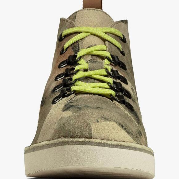 CLARKS ORIGINAL WOMEN'S 8 NALA HIKE OFF WHITE CAMO ANKLE BOOTS VIBRAM - Picture 4 of 5